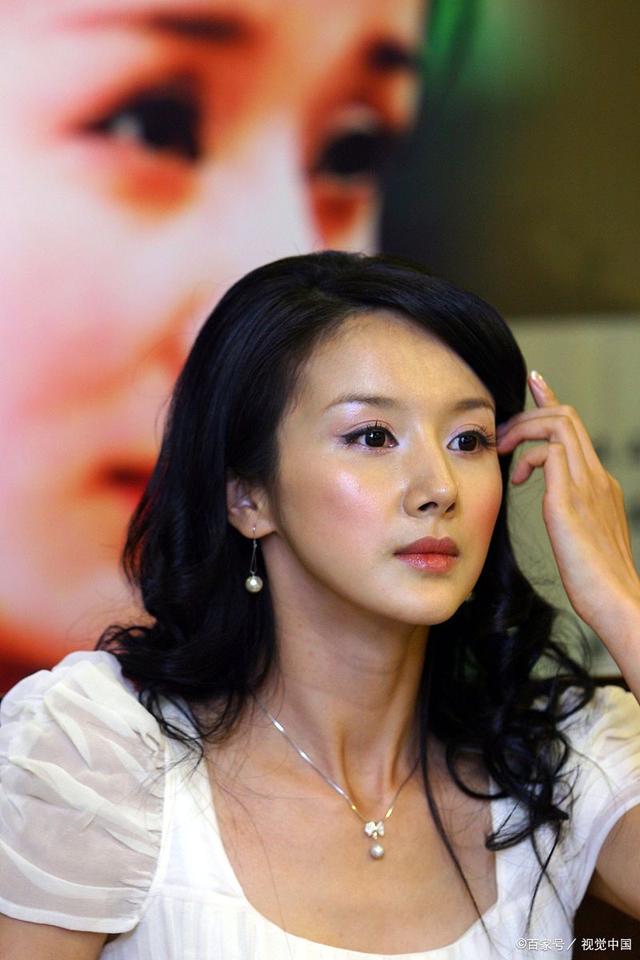 手机腾讯新闻网：指尖上的信息革命
